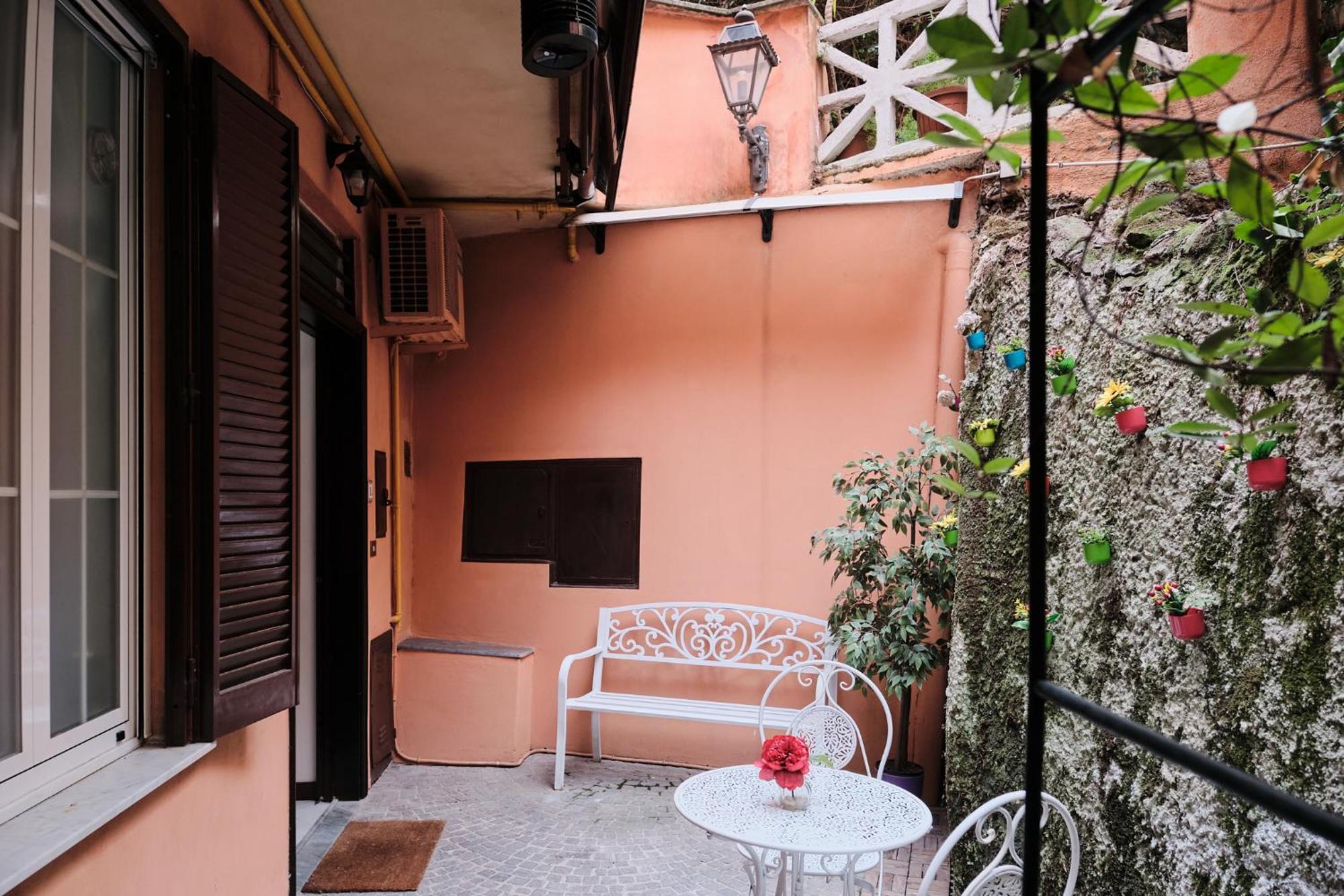 Trastevere- Flat Con Giardino, Ac, Wi-Fi & Netflix Rome Luaran gambar
